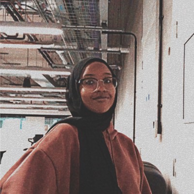 Muna, Events Officer